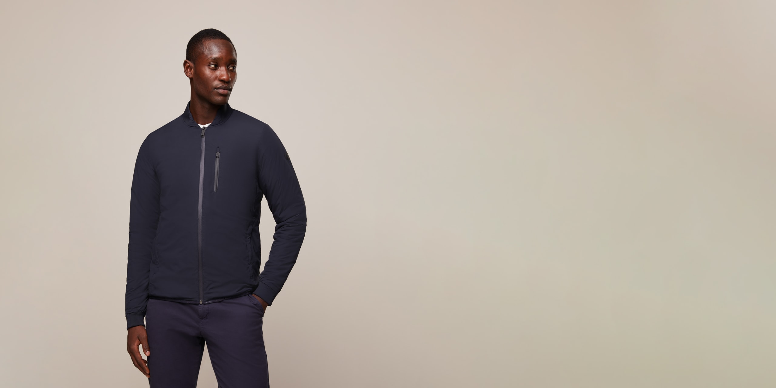 AlphaTauri | OPRIM V3.Y5.02 | Light Padded PrimaLoft® Jacket in Navy for Men AlphaTauri | OPRIM V3.Y5.02 | Light Padded PrimaLoft® Jacket in Navy for Men