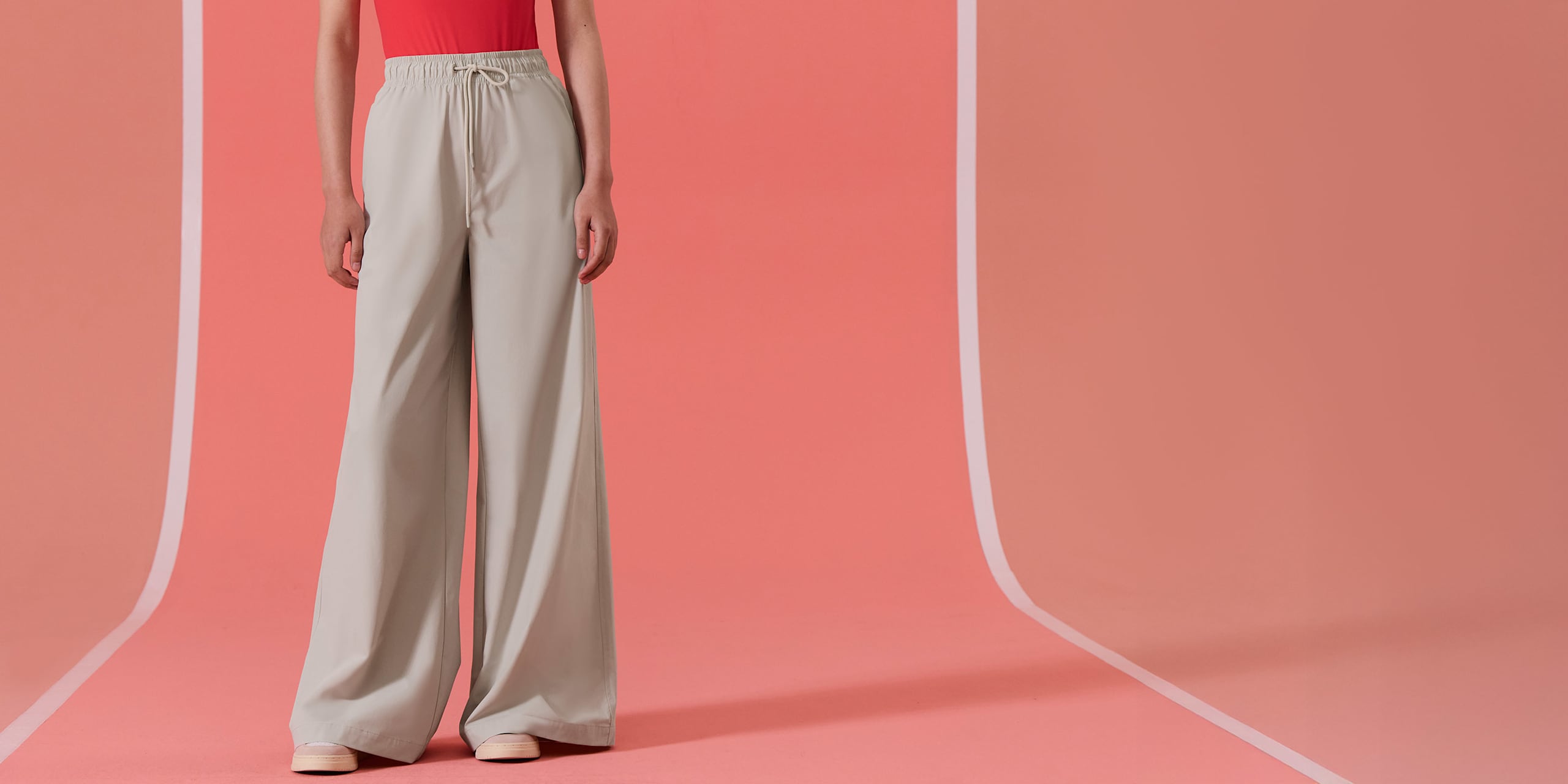 AlphaTauri | PINTA V1.Y10.01 | Performance Stretch Wide Leg Trousers in Stone for Women AlphaTauri | PINTA V1.Y10.01 | Performance Stretch Wide Leg Trousers in Stone for Women