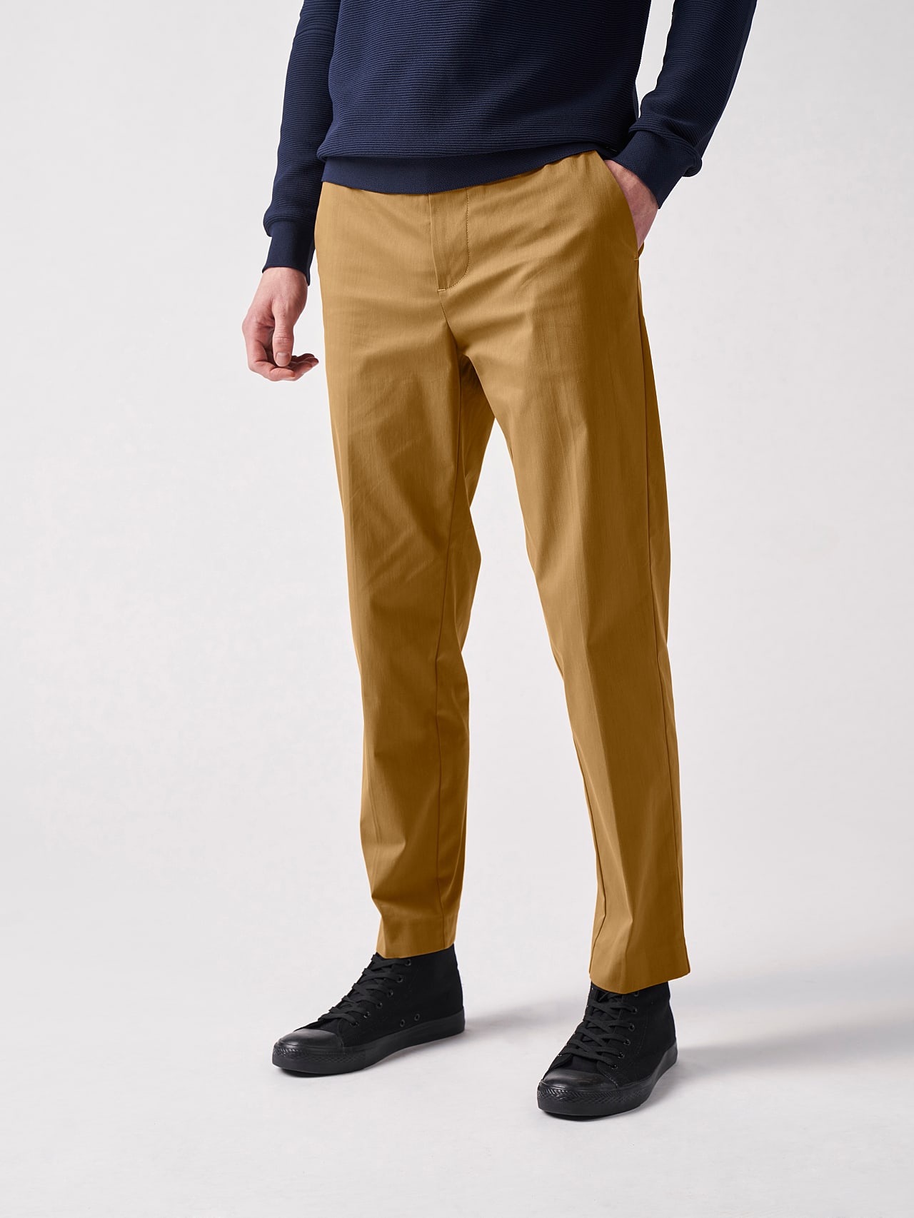 Water repellent chinos