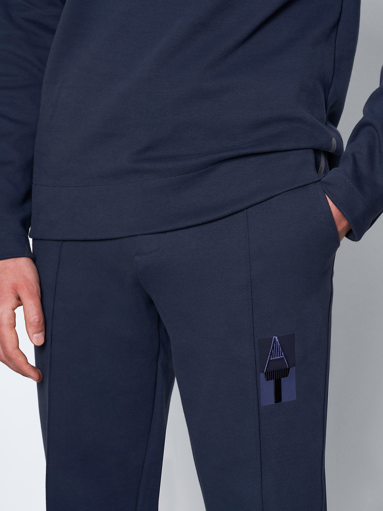 AlphaTauri | PRYK V8.Y6.01 | Sweatpants with Logo Embroidery in navy for Men