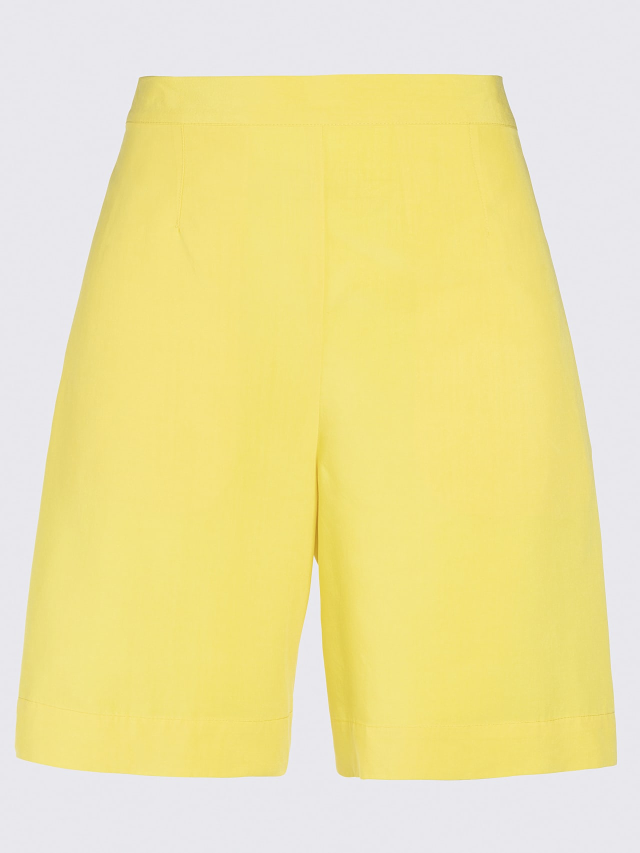 AlphaTauri | PALAS V1.Y6.01 | Flared Filagen® Shorts in yellow for Women