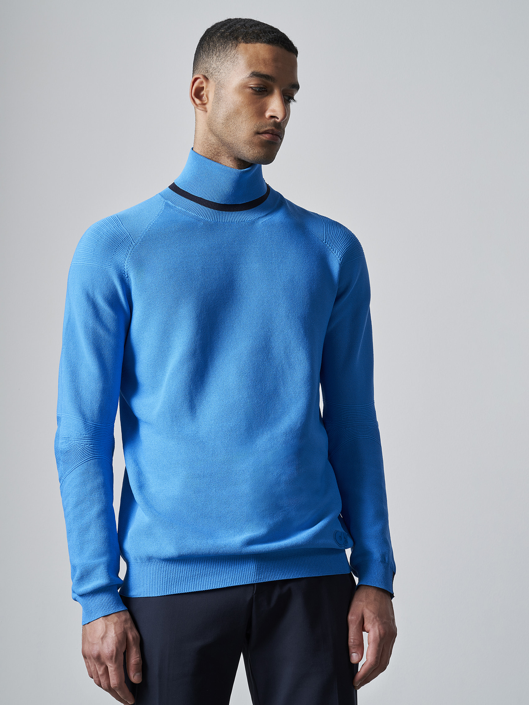 AlphaTauri | FUZZO V1.Y5.02 | Seamless 3D Knit Roll-Neck Jumper in Blue for Men